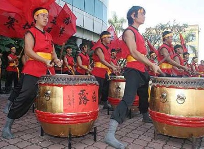 photo of 24 Festive Drums