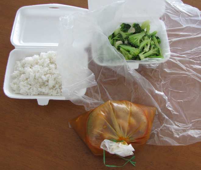 Delivery meal order: shrimp and fried broccoli photo of delivery order, rice, shrimp and broccoli