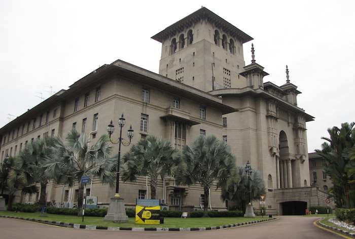 photo of the Bangunan Sultan Ibrahim government building
