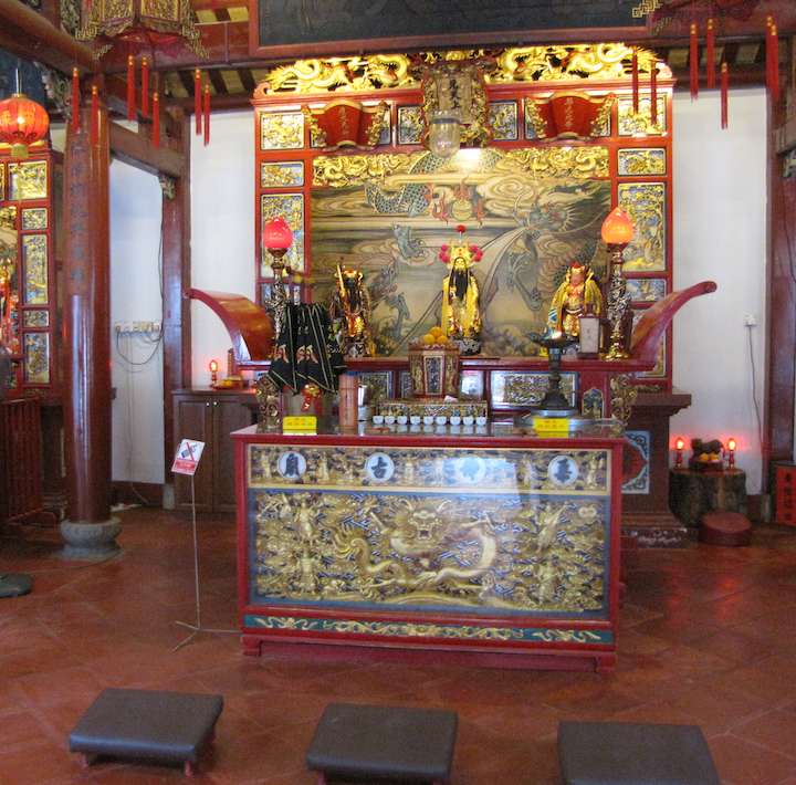 photo inside old chinese temple
