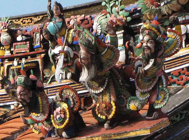 photo of rooftop statues